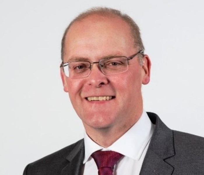 Derek Hastings