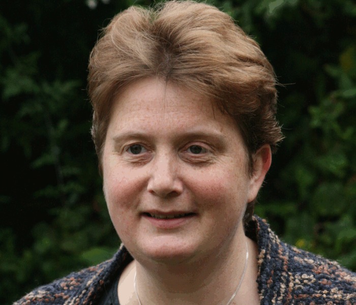 Dr Alison Monaghan