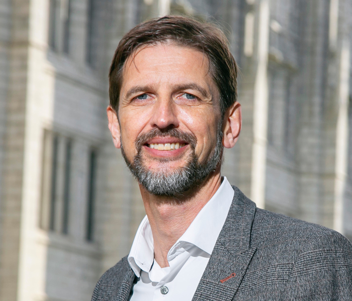 Ian Crossland